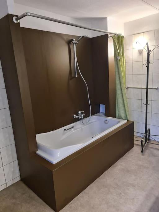 Haus Paesch Nahe See Mit Beheiztem Whirlpool/Sauna ビュートゲンバッ エクステリア 写真